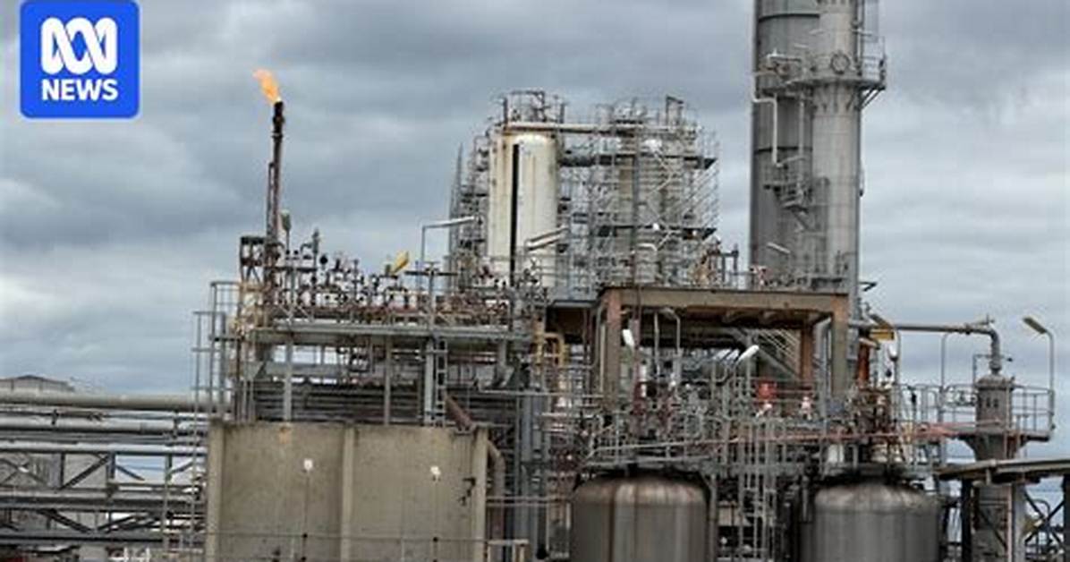 When Will Refineries Be Obsolete?