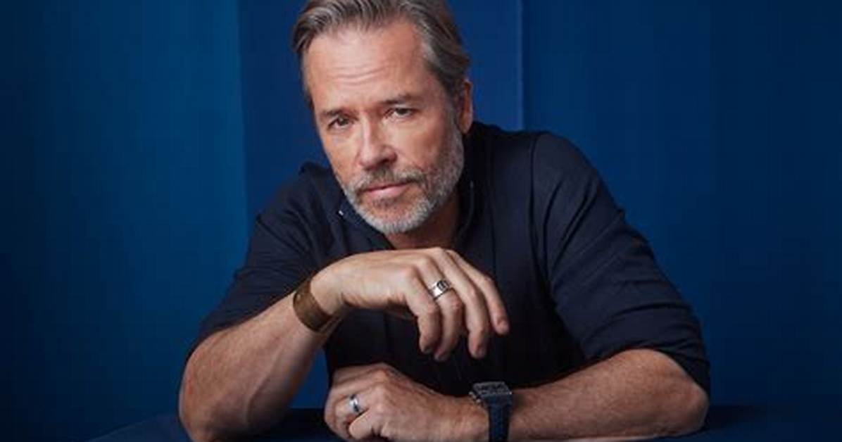 Whet Guy Pearce?