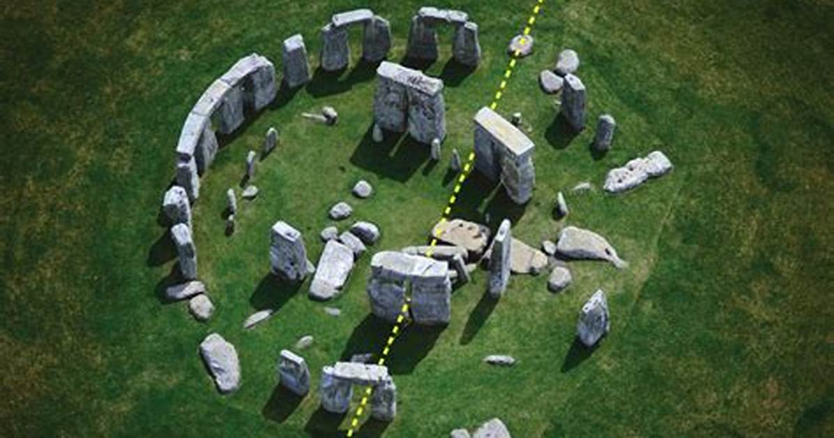 Which Direction Does Stonehenge Face?