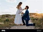 Which Knee When Proposing?