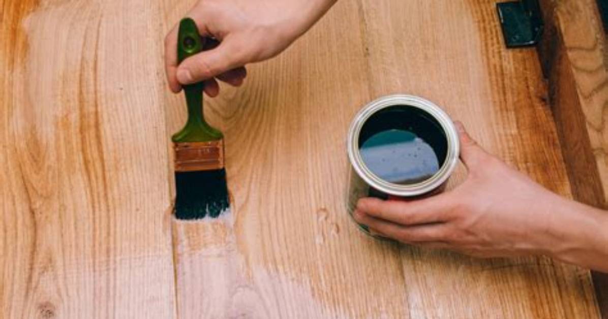 Will Polyurethane Adhere to Shellac
