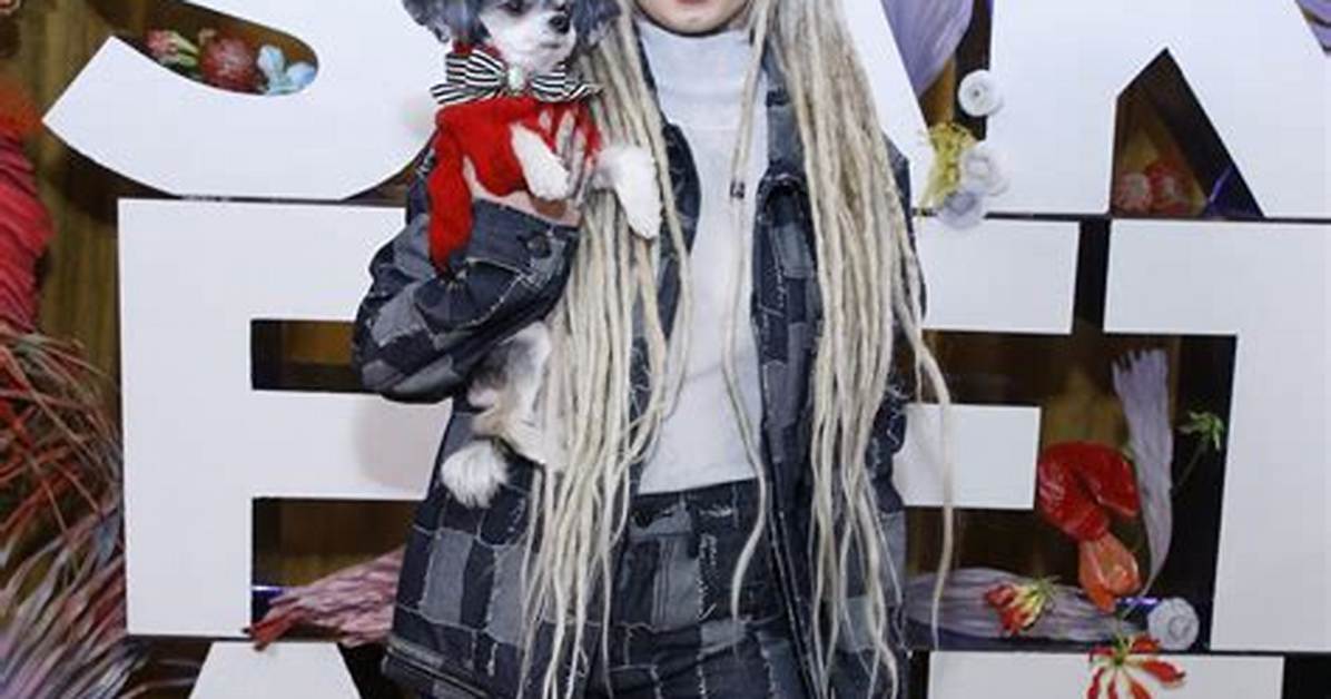 Zhavia Ward